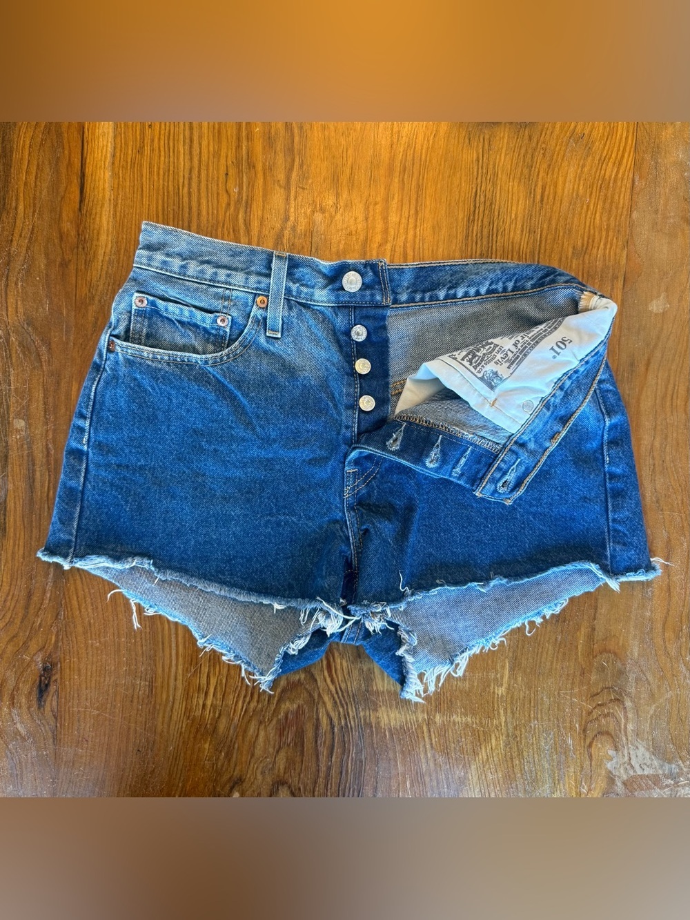 Levi’s 501 Ombré Blue Denim Cutoff Shorts Size 28 100% Cotton